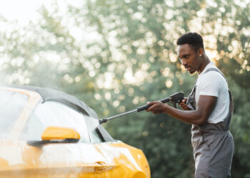 Wash Your Car in Record Time with These Quick and Easy Tips